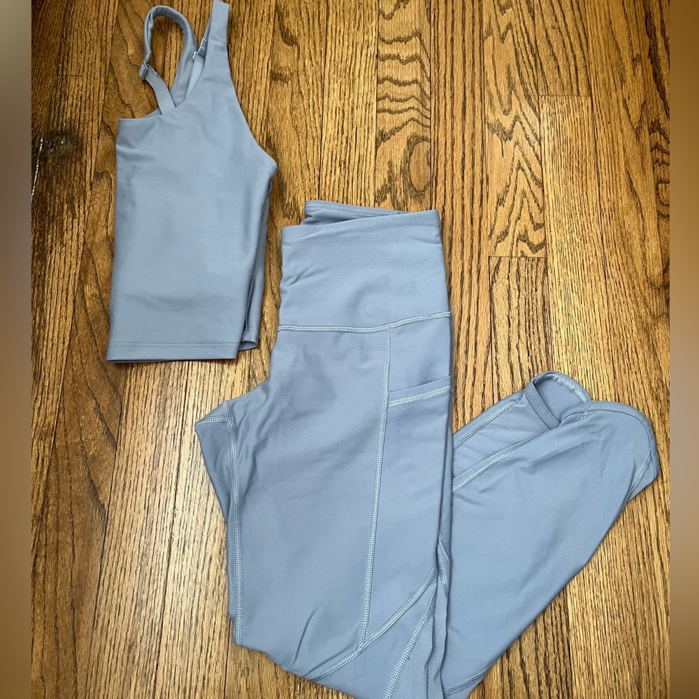 Old Navy active set size small